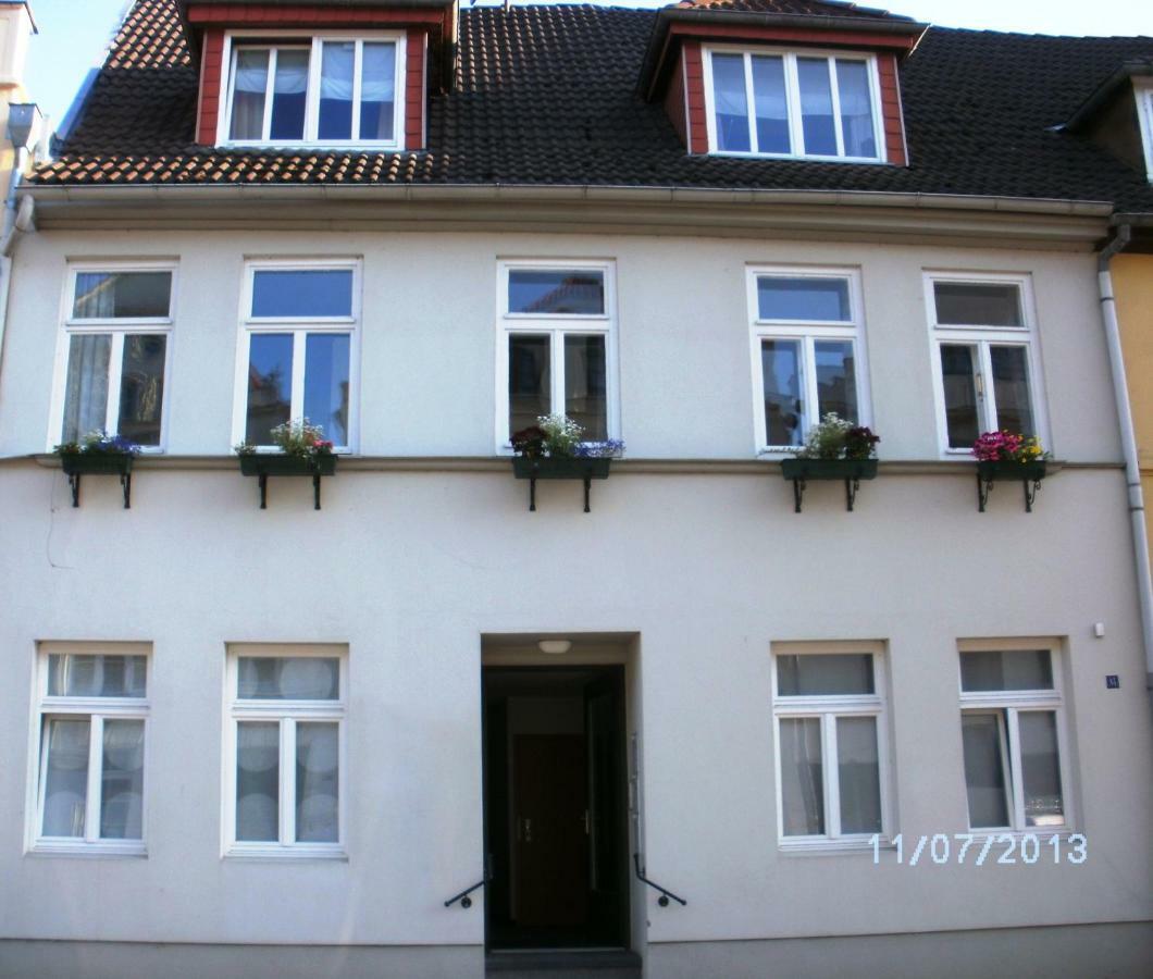Appartement Korner 1 Mit Terrasse & Parkplatz - Abc27 By AbcWißmar Extérieur photo